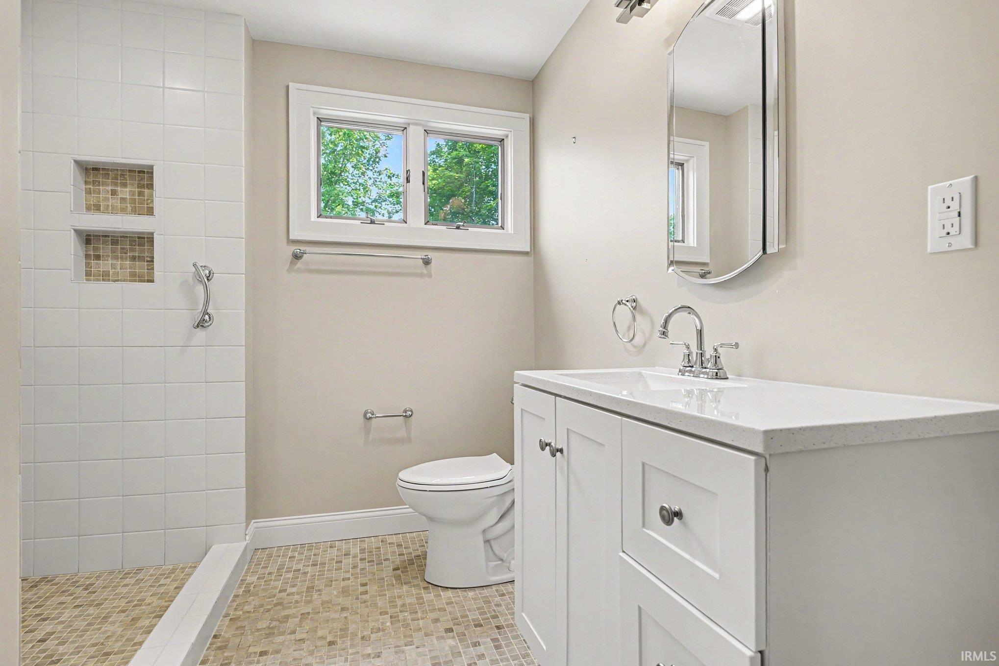 1109 Donmoyer Avenue South Bend IN 46614
