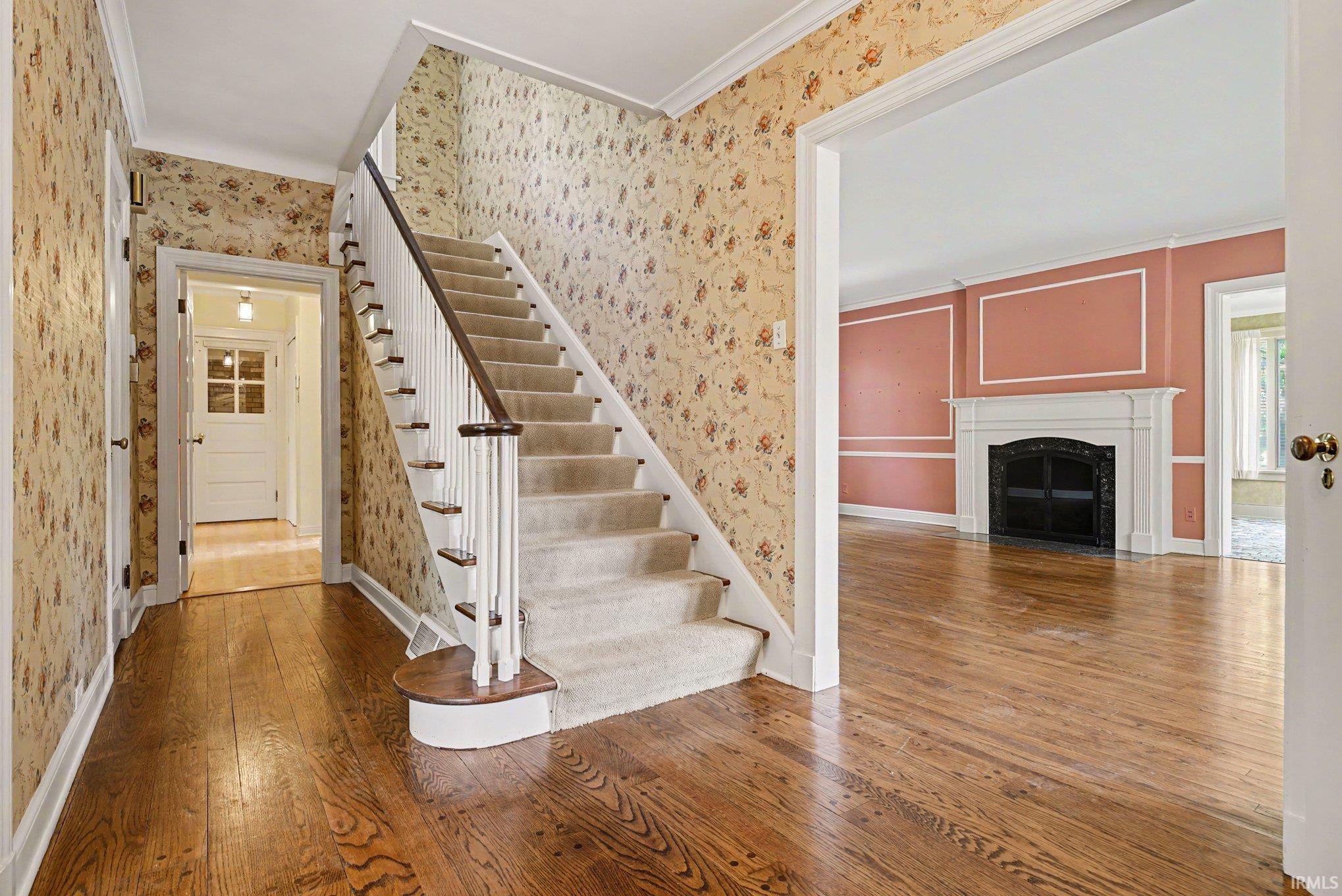 1109 Donmoyer Avenue South Bend IN 46614