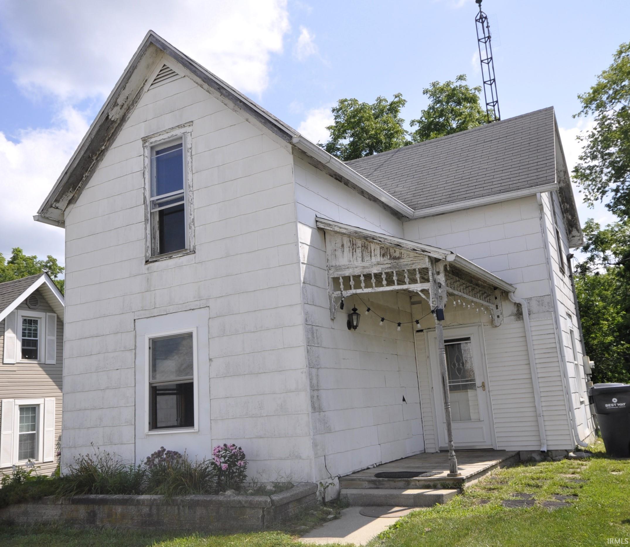 104 N Plum Street Farmland IN 47340
