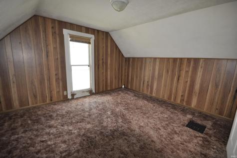 104 N Plum Street Farmland IN 47340