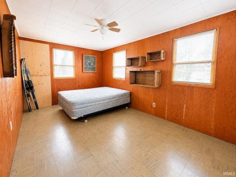 140 221c Hamilton Lake Lane Hamilton IN 46742