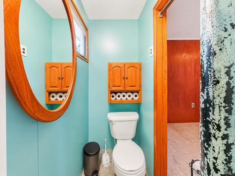 140 221c Hamilton Lake Lane Hamilton IN 46742