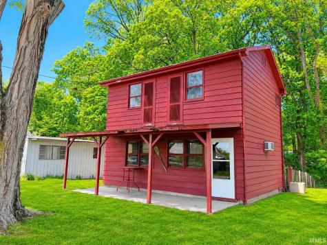 140 221c Hamilton Lake Lane Hamilton IN 46742