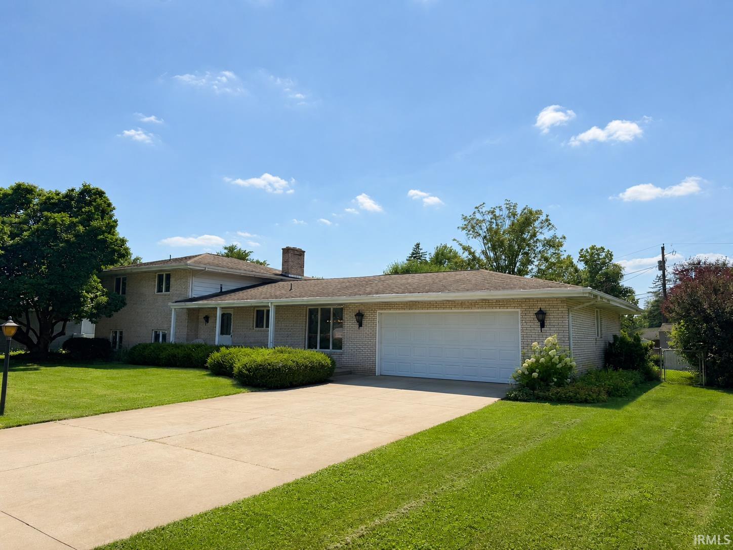 56727 Meadowood Drive Elkhart IN 46516