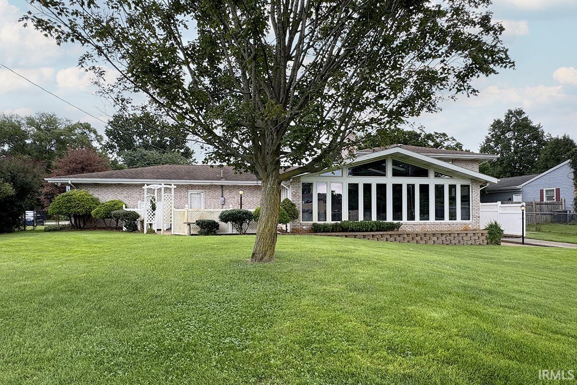 56727 Meadowood Drive Elkhart IN 46516