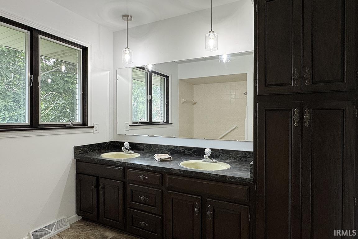 56727 Meadowood Drive Elkhart IN 46516