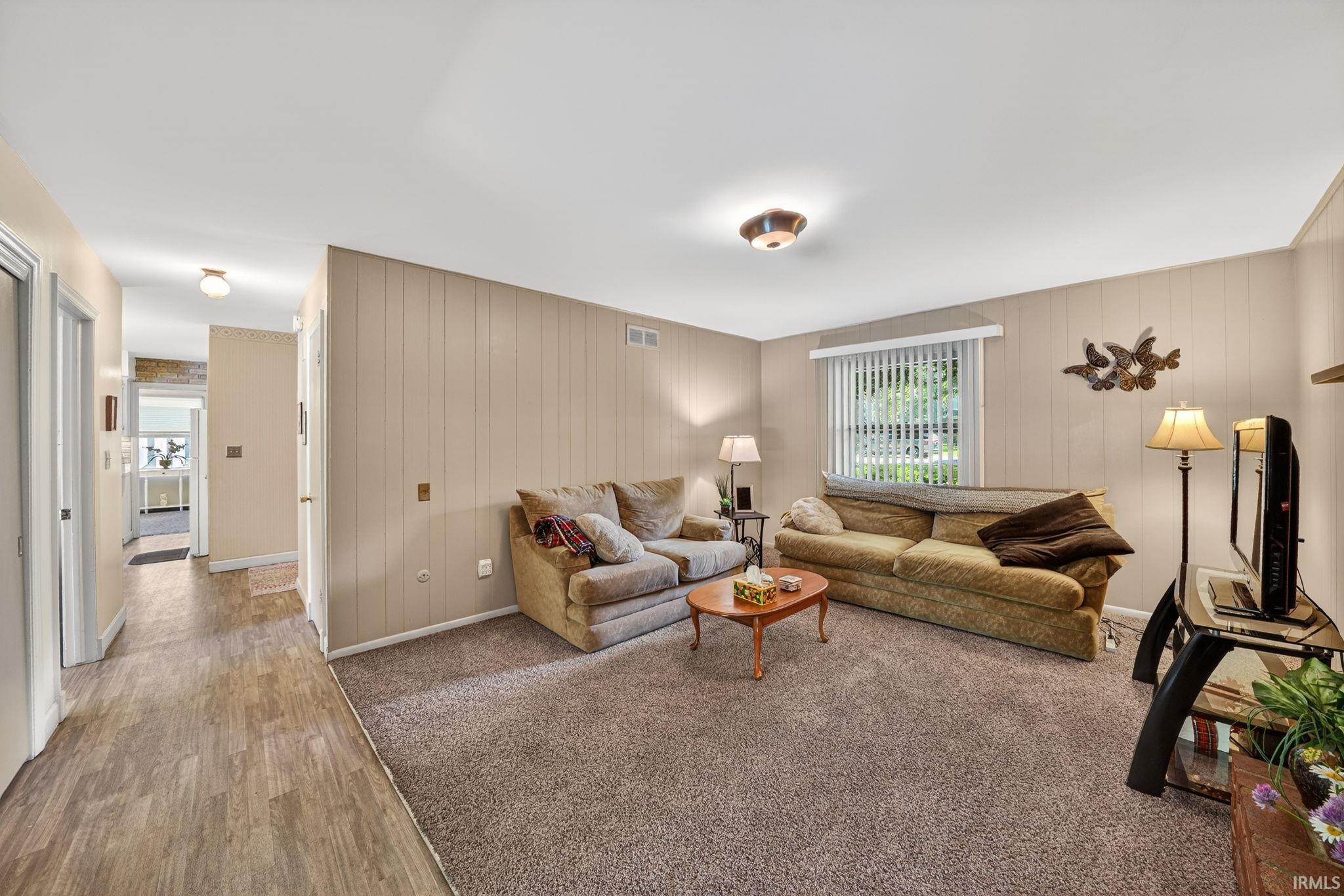 54609 Whispering Oak Drive Mishawaka IN 46545