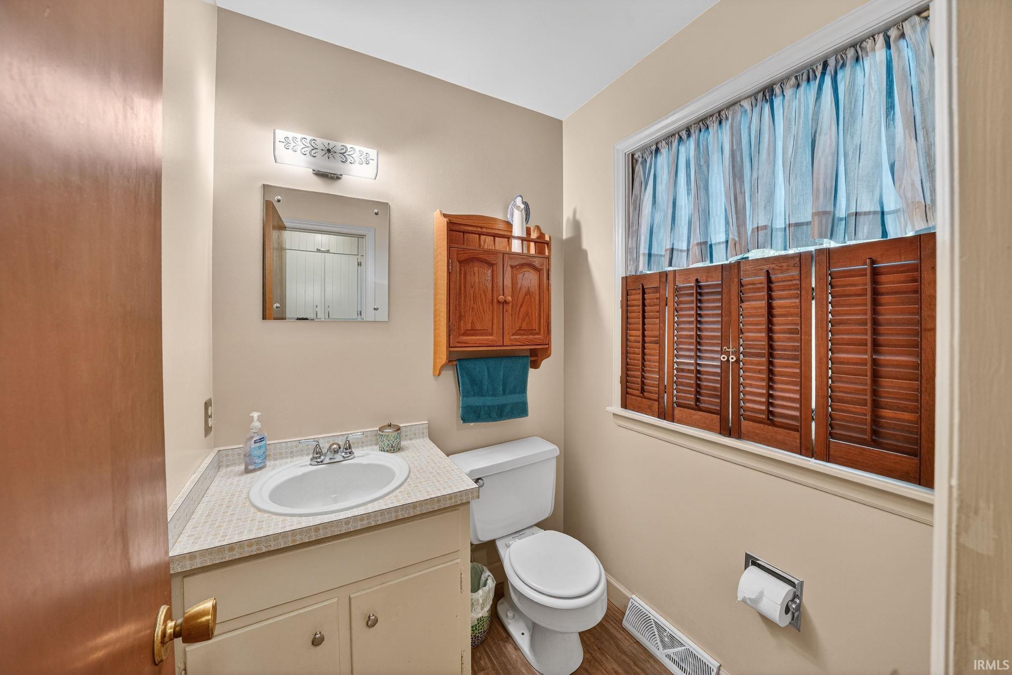 54609 Whispering Oak Drive Mishawaka IN 46545