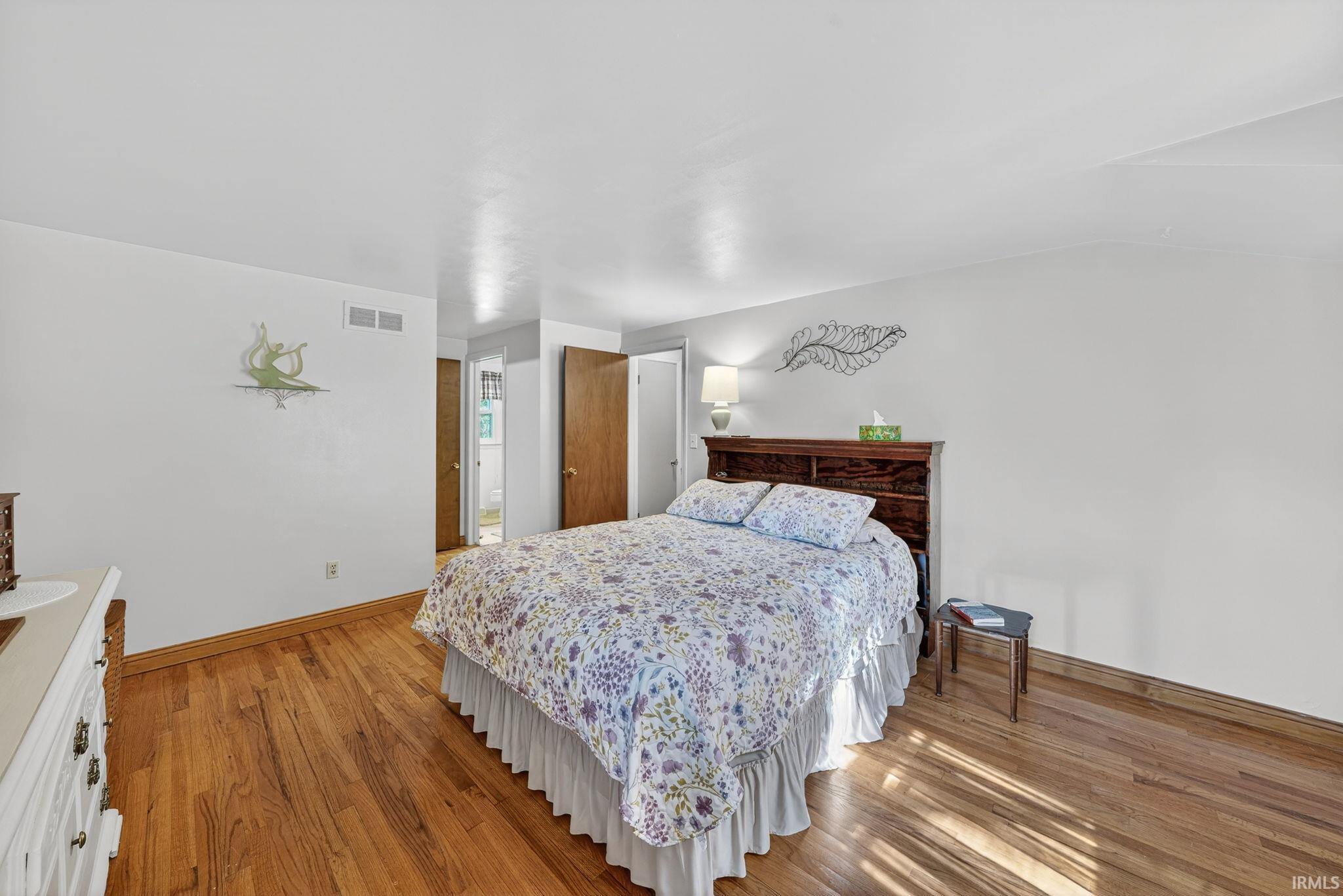 54609 Whispering Oak Drive Mishawaka IN 46545