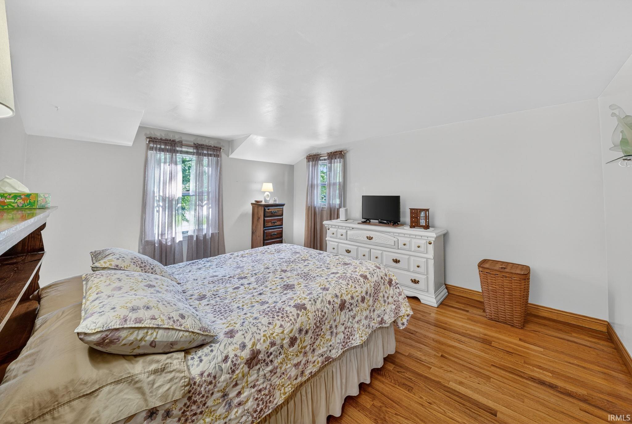 54609 Whispering Oak Drive Mishawaka IN 46545