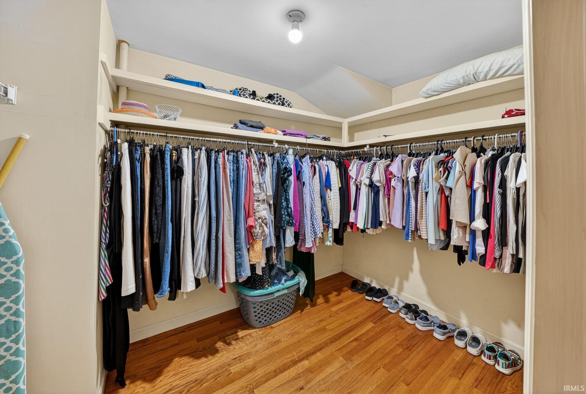 54609 Whispering Oak Drive Mishawaka IN 46545