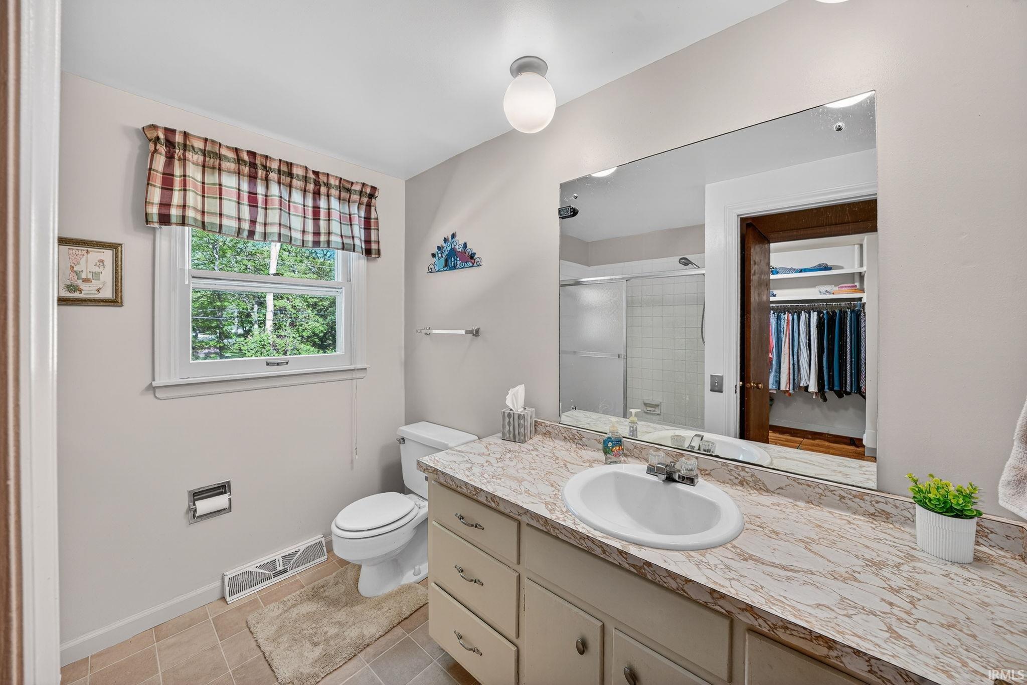 54609 Whispering Oak Drive Mishawaka IN 46545