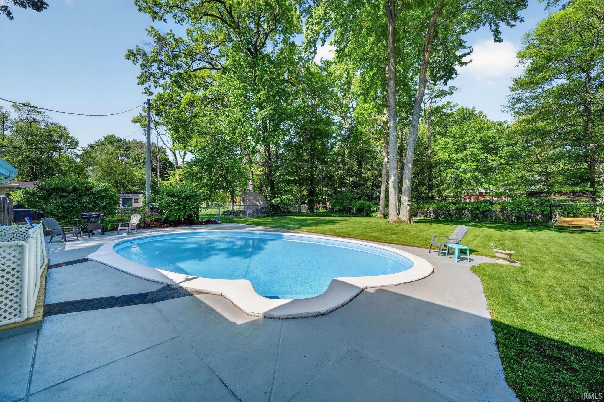54609 Whispering Oak Drive Mishawaka IN 46545
