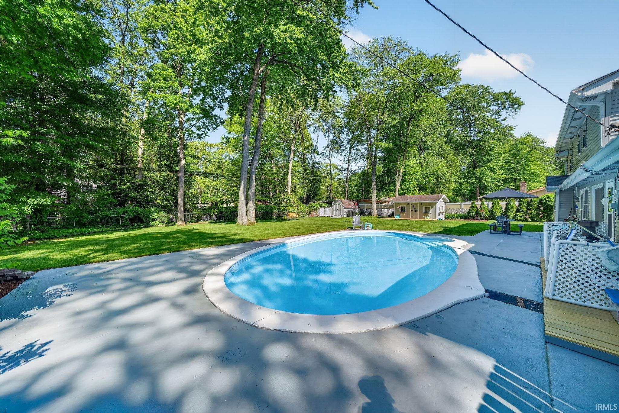 54609 Whispering Oak Drive Mishawaka IN 46545