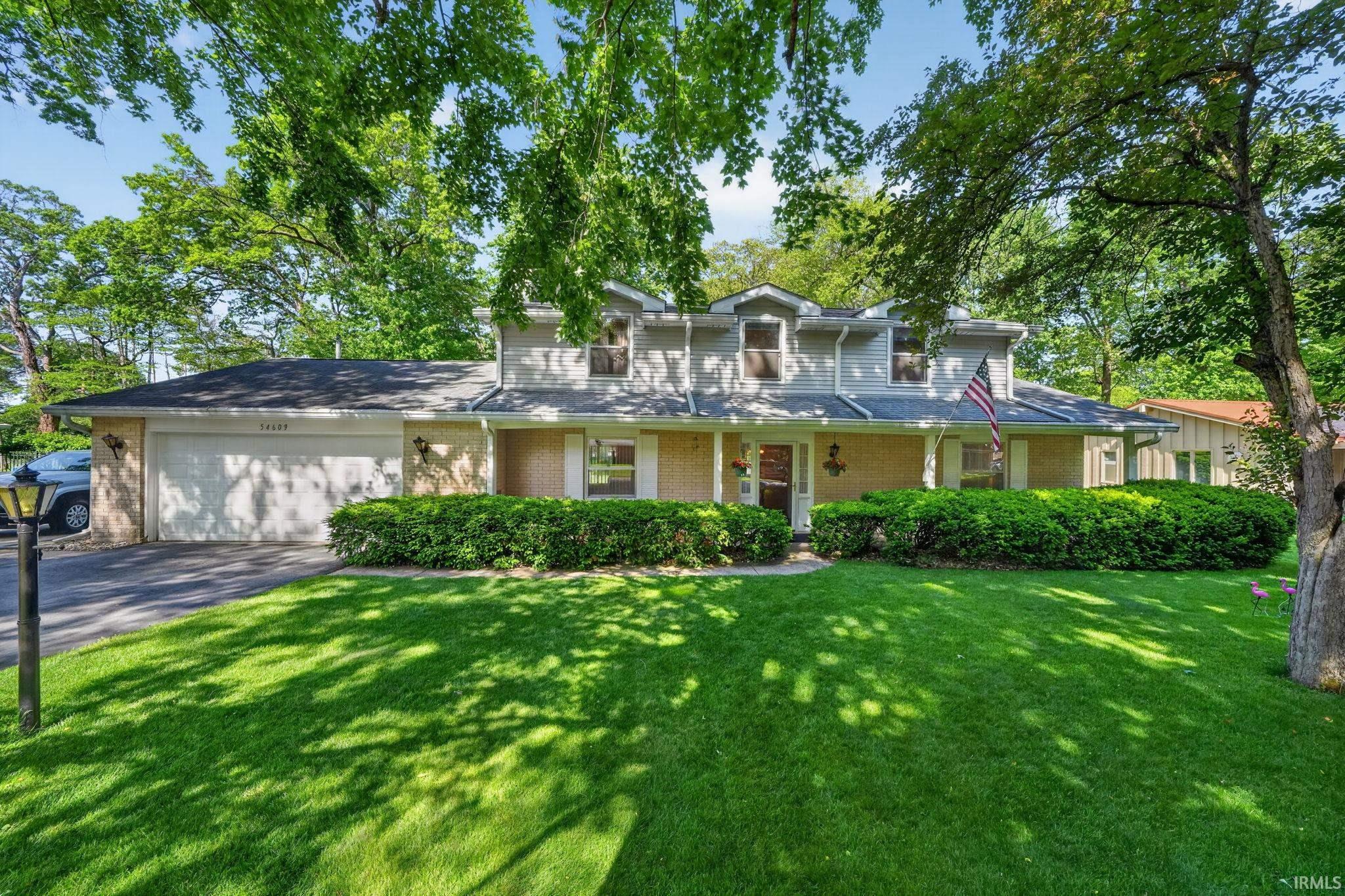 54609 Whispering Oak Drive Mishawaka IN 46545