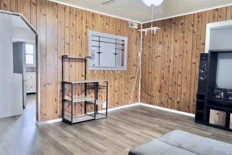 2504 E 13th Street Muncie IN 47302