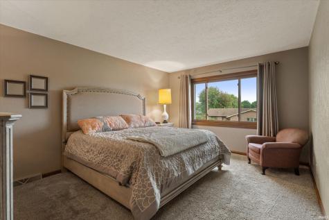 59214 Park Shore Drive Elkhart IN 46517