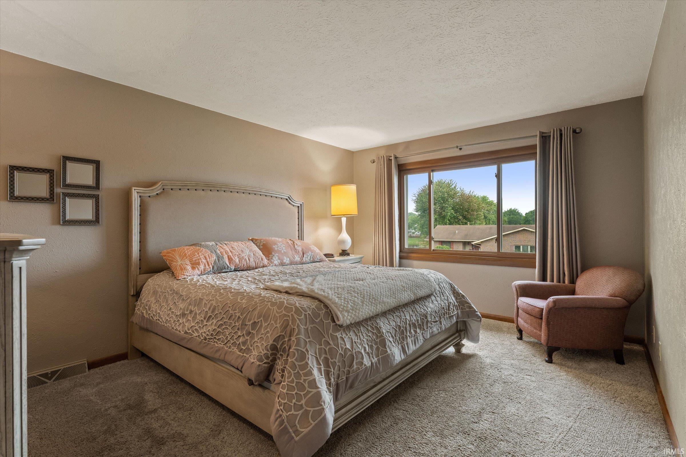 59214 Park Shore Drive Elkhart IN 46517