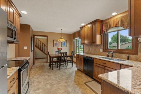 59214 Park Shore Drive Elkhart IN 46517