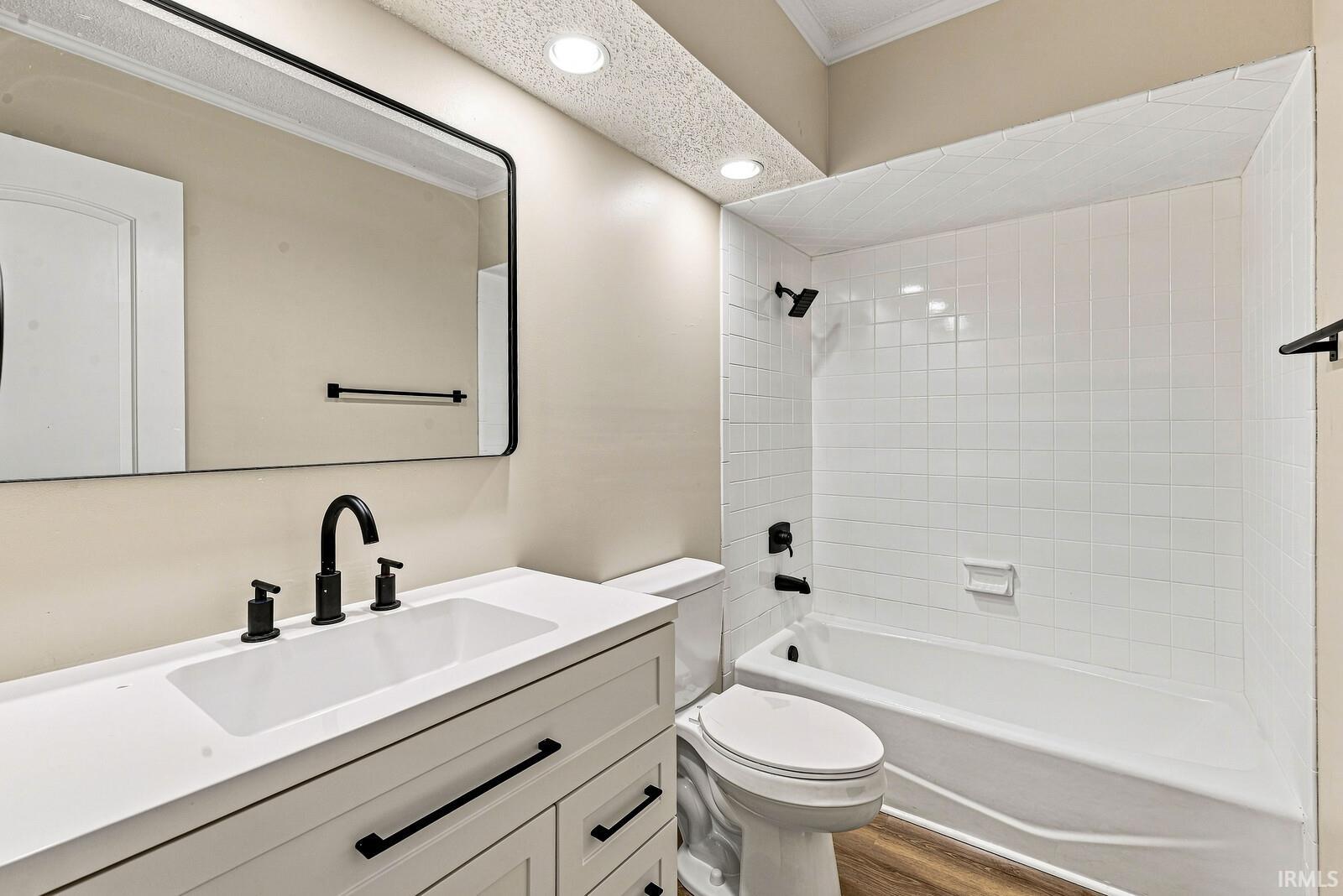 3006 Marshwood Road Goshen IN 46528