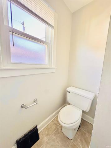 706 Madison Avenue Evansville IN 47713