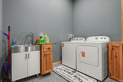 7299 W Highland Avenue Claypool IN 46539
