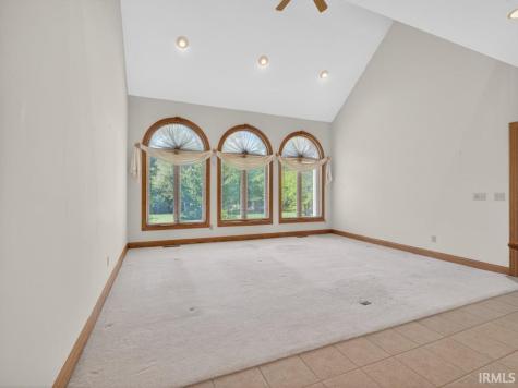 7384 E Lakewood Dr 92 Drive Roanoke IN 46783
