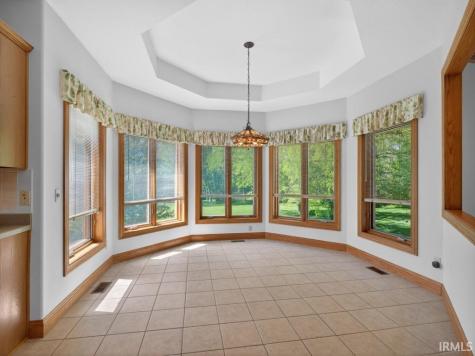 7384 E Lakewood Dr 92 Drive Roanoke IN 46783