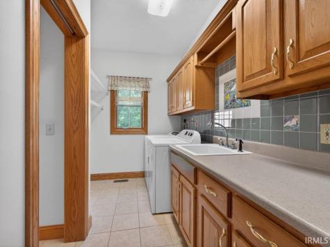 7384 E Lakewood Dr 92 Drive Roanoke IN 46783