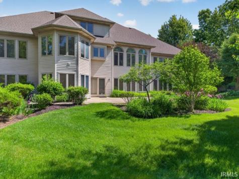 7384 E Lakewood Dr 92 Drive Roanoke IN 46783
