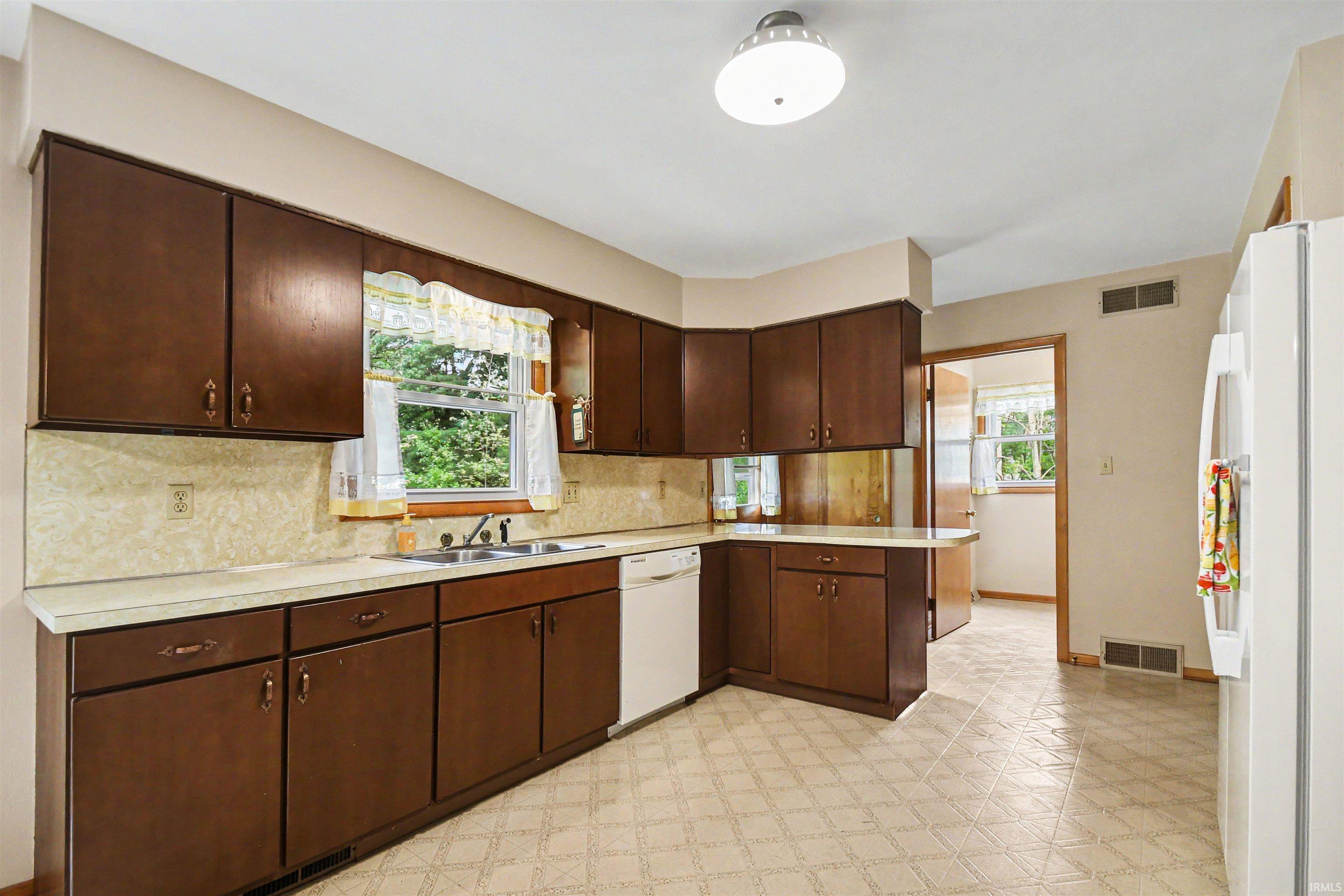 20861 Darden Road South Bend IN 46628