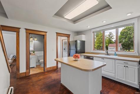 116 S Walnut Street Etna Green IN 46524