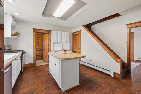 116 S Walnut Street Etna Green IN 46524