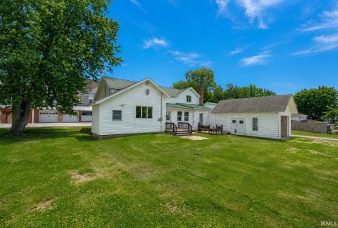 116 S Walnut Street Etna Green IN 46524
