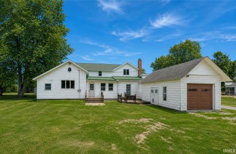 116 S Walnut Street Etna Green IN 46524