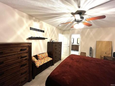 1340 Breezy Creek Drive Evansville IN 47720