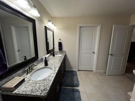 1340 Breezy Creek Drive Evansville IN 47720