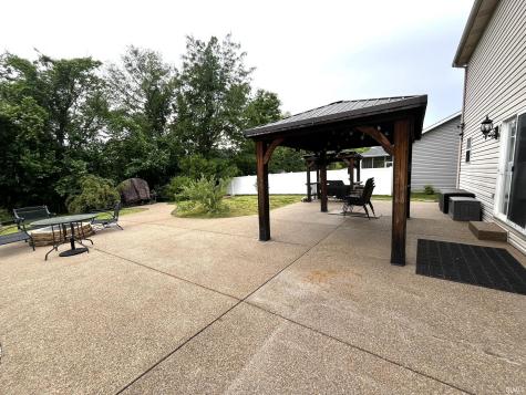 1340 Breezy Creek Drive Evansville IN 47720