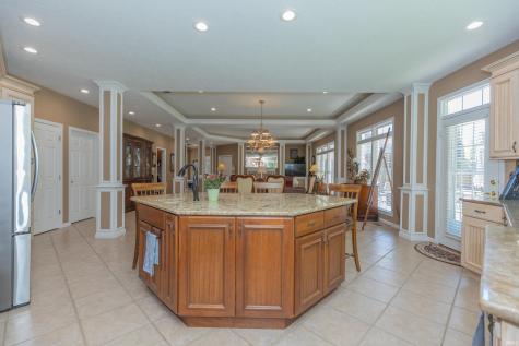12902 Avalon Drive Evansville IN 47725