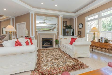 12902 Avalon Drive Evansville IN 47725