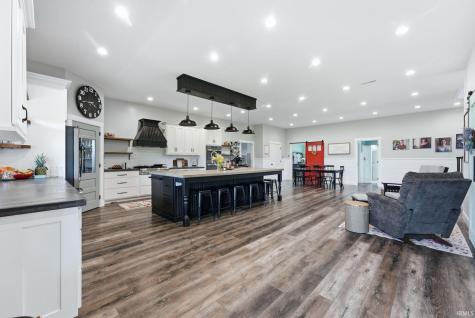 70468 County Road 143 Ligonier IN 46767