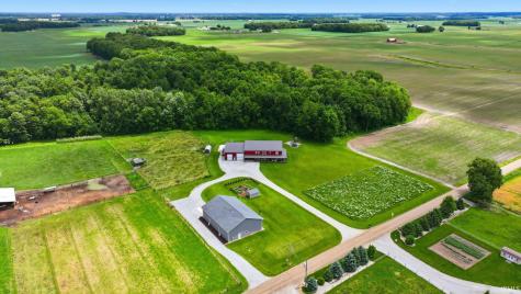70468 County Road 143 Ligonier IN 46767