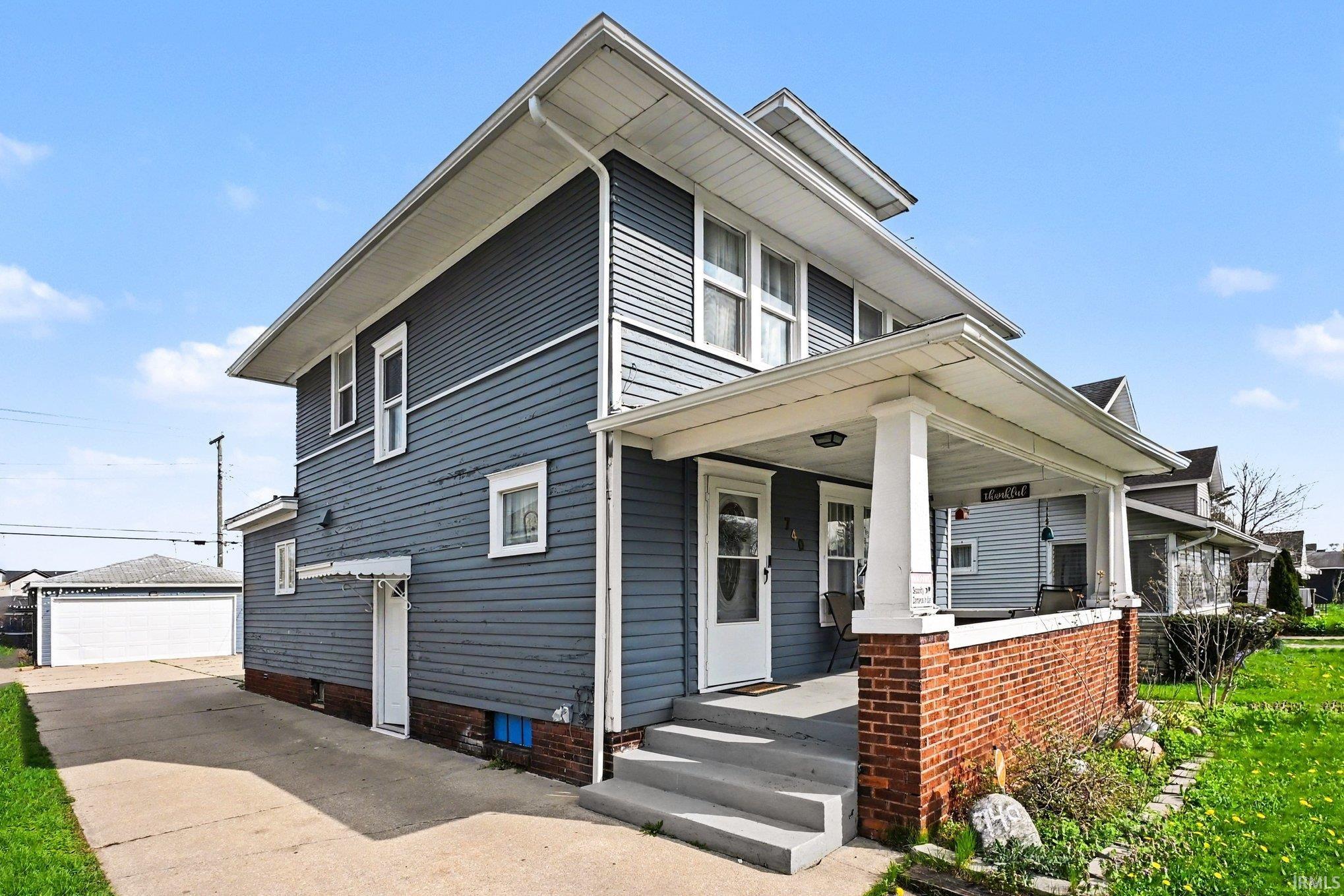 740 Johnson Street South Bend IN 46628