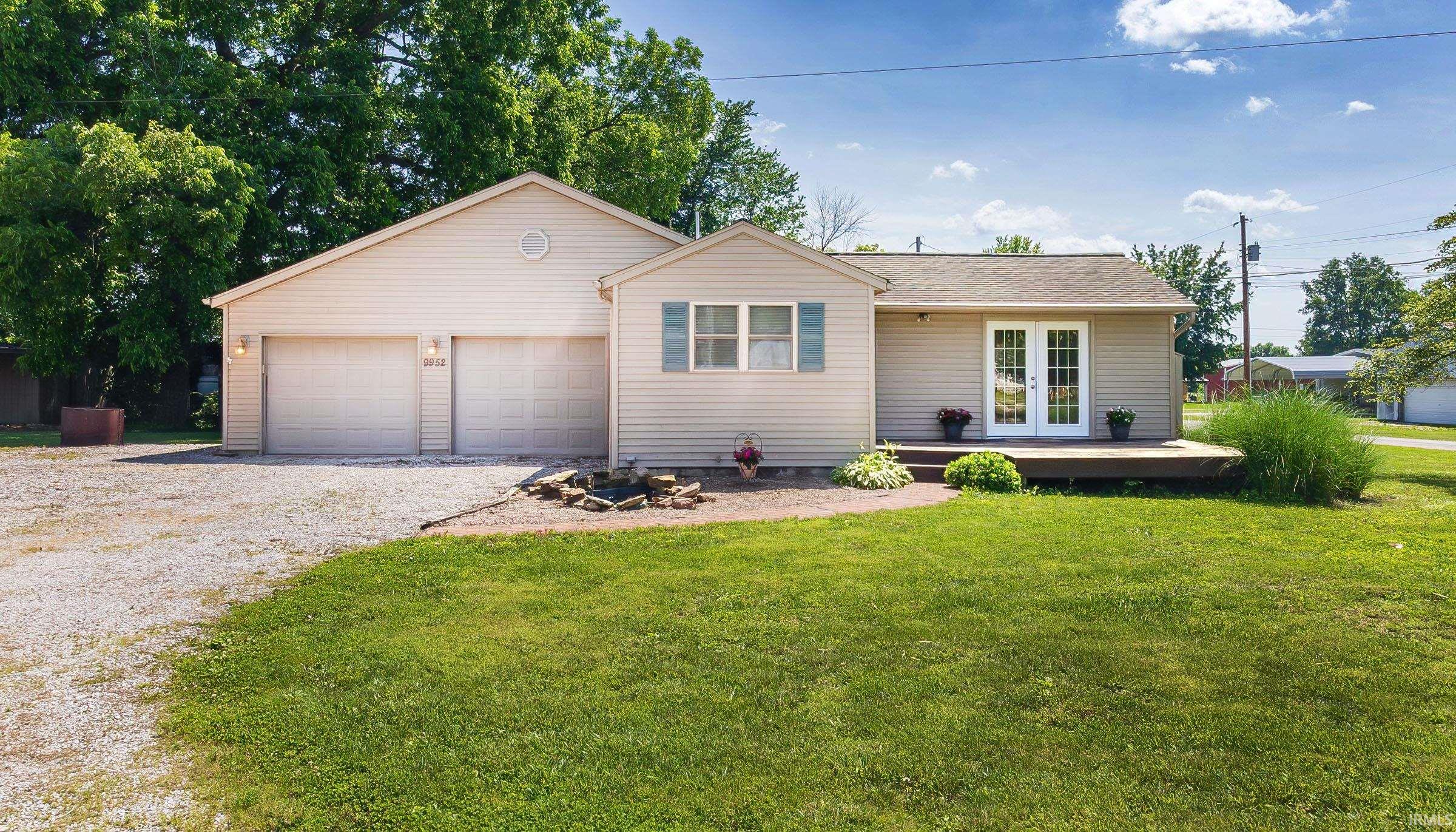 9952 E Mckinley Street Otwell IN 47564