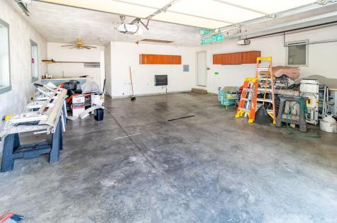 9952 E Mckinley Street Otwell IN 47564