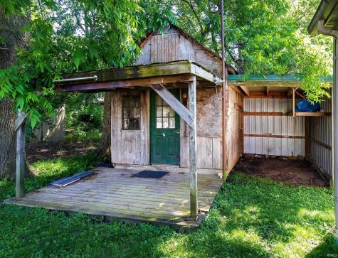 9952 E Mckinley Street Otwell IN 47564