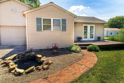 9952 E Mckinley Street Otwell IN 47564