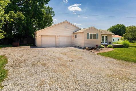 9952 E Mckinley Street Otwell IN 47564
