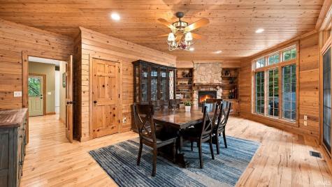 2710 Pleasant Creek Drive Yorktown IN 47396