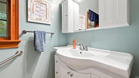 2710 Pleasant Creek Drive Yorktown IN 47396